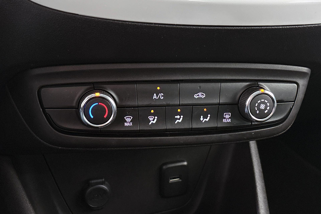 Opel Crossland X (K463DG) met abonnement