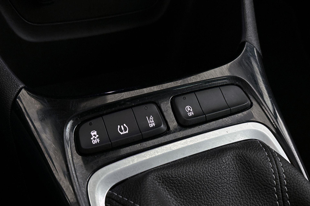 Opel Crossland X (K463DG) met abonnement