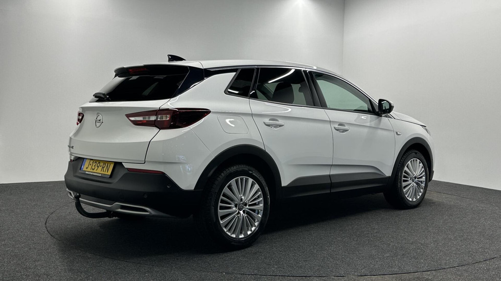 Opel Grandland X (J139RN) met abonnement