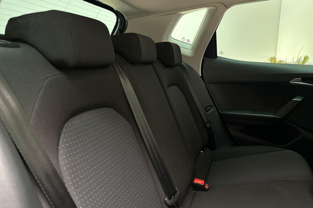 Seat Arona (JPJ85X) met abonnement