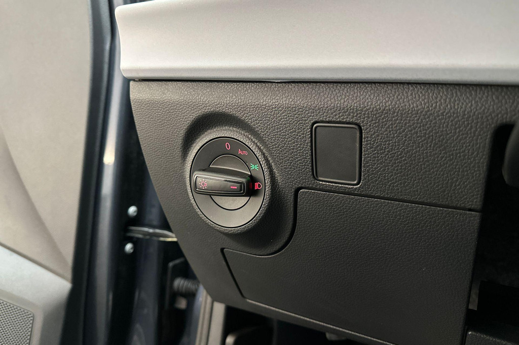 Seat Arona (JPJ85X) met abonnement