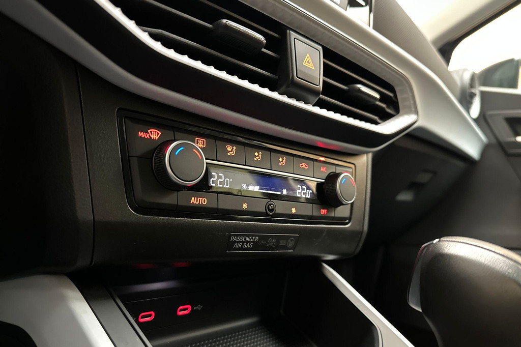 Seat Arona (JPJ85X) met abonnement