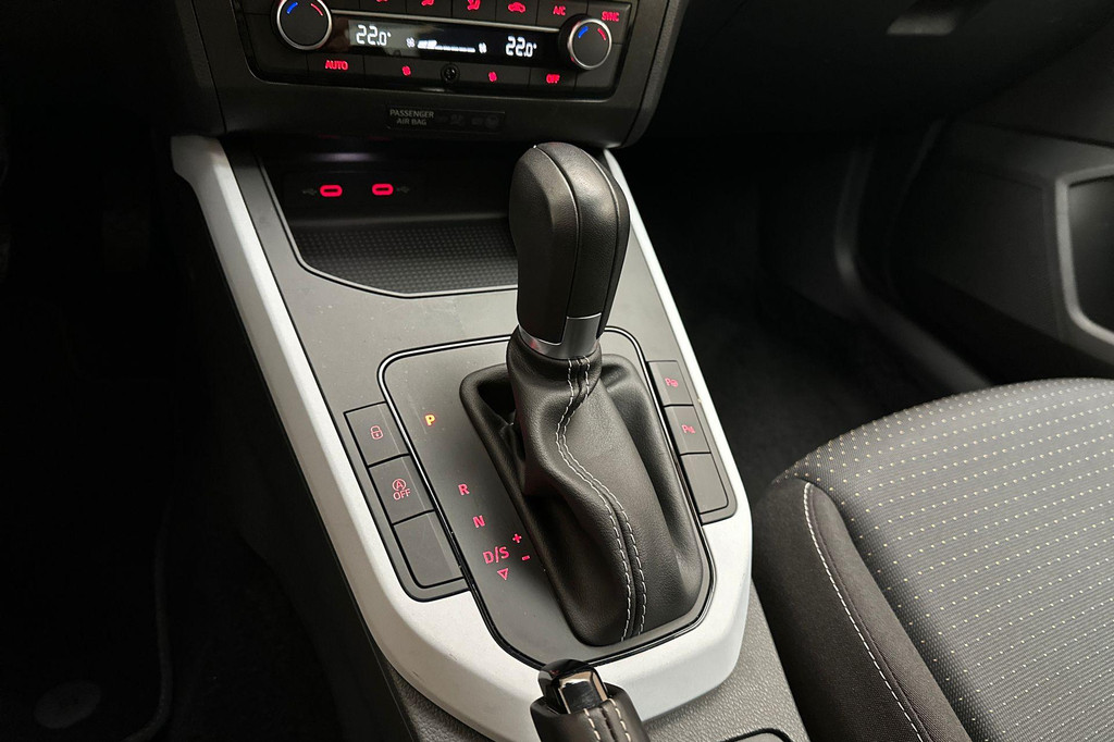 Seat Arona (JPJ85X) met abonnement