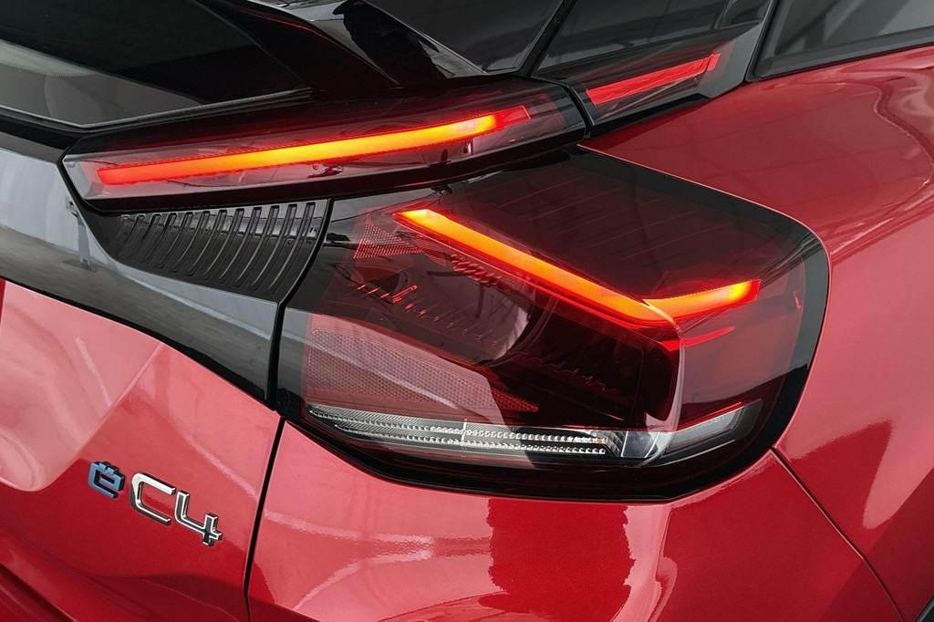 Citroën Ë-C4 (X289ZV) met abonnement