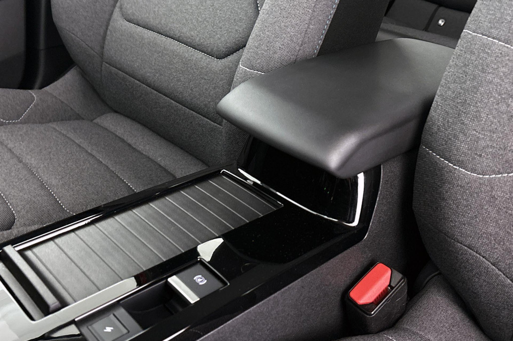 Citroën Ë-C4 (X289ZV) met abonnement