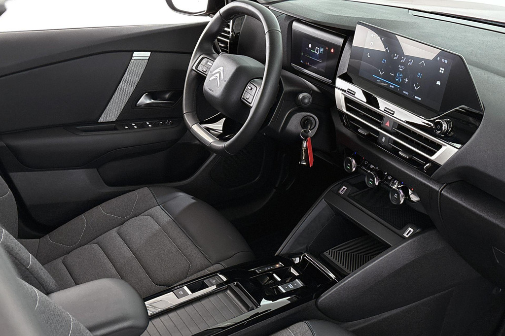 Citroën Ë-C4 (X289ZV) met abonnement