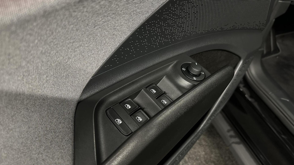 ŠKODA ENYAQ iV (L593DS) met abonnement