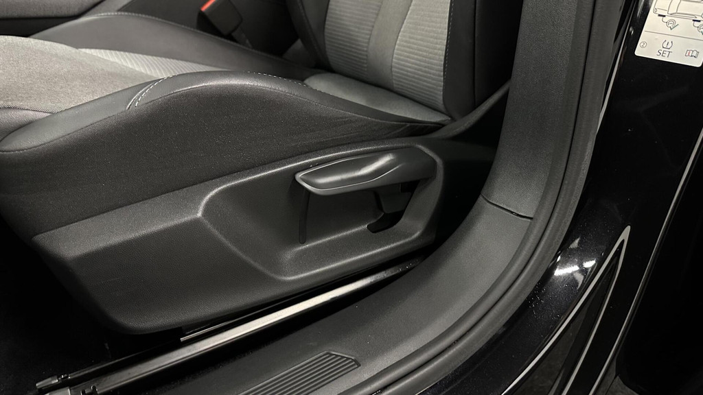 ŠKODA ENYAQ iV (L593DS) met abonnement