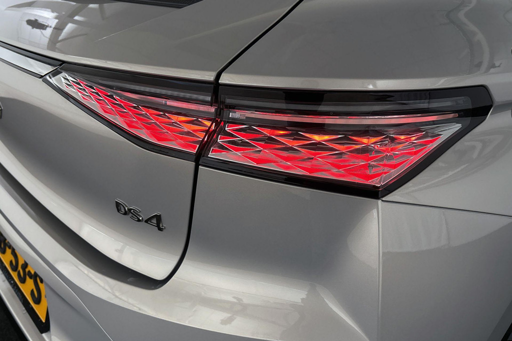 DS DS 4 (GDB53S) met abonnement