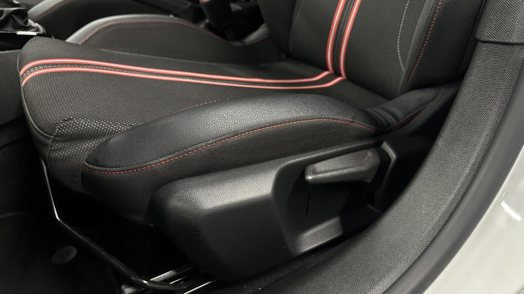 Opel Corsa (J596ZV) met abonnement