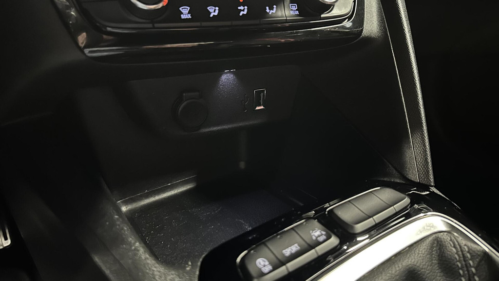 Opel Corsa (J596ZV) met abonnement