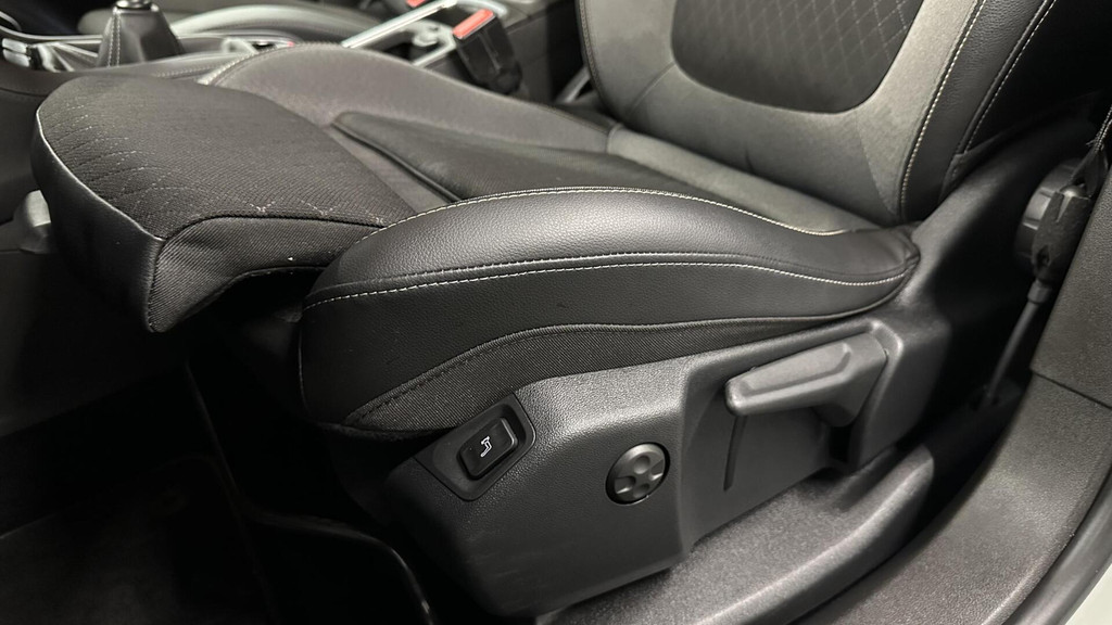 Opel Grandland X (J560PL) met abonnement