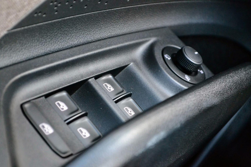 ŠKODA ENYAQ iV (L245NP) met abonnement