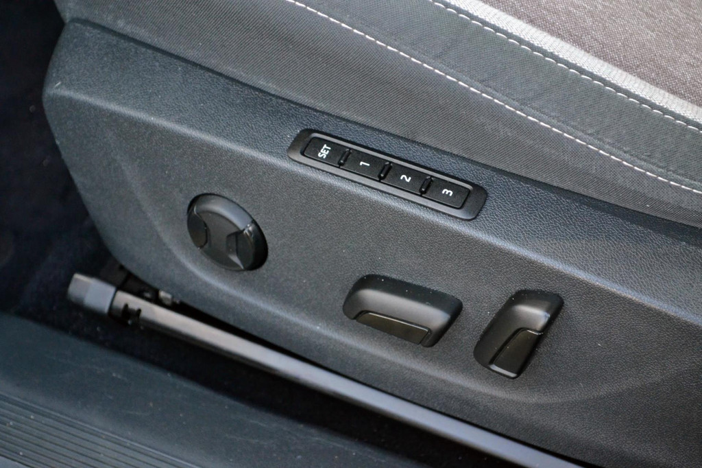 ŠKODA ENYAQ iV (L245NP) met abonnement