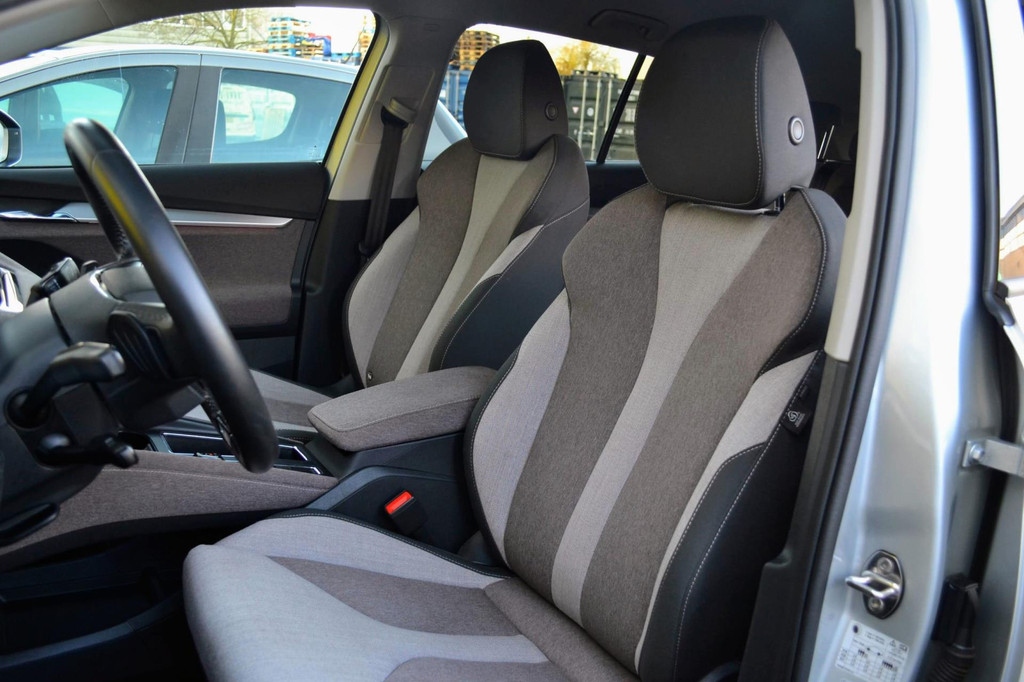 ŠKODA ENYAQ iV (L245NP) met abonnement