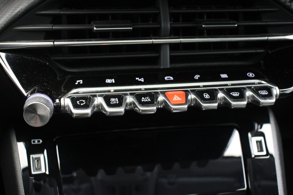 Peugeot e-208 (J398GR) met abonnement