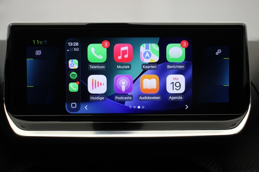 Peugeot e-208 (J398GR) met abonnement