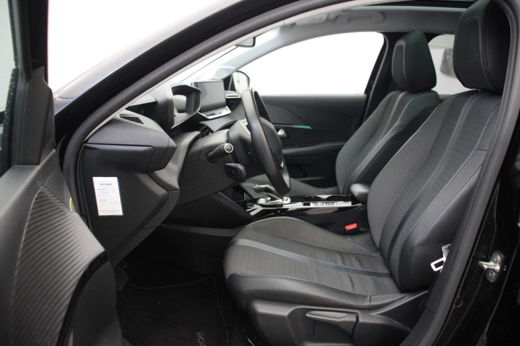 Peugeot e-208 (J398GR) met abonnement