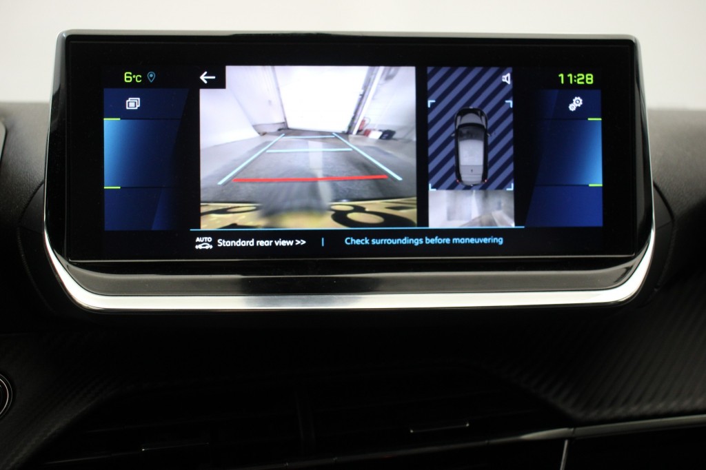 Peugeot e-208 (J678HH) met abonnement