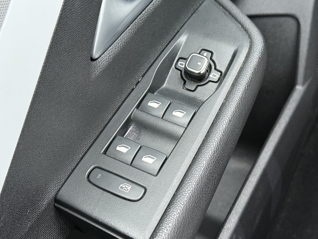 Opel Astra (P905TT) met abonnement