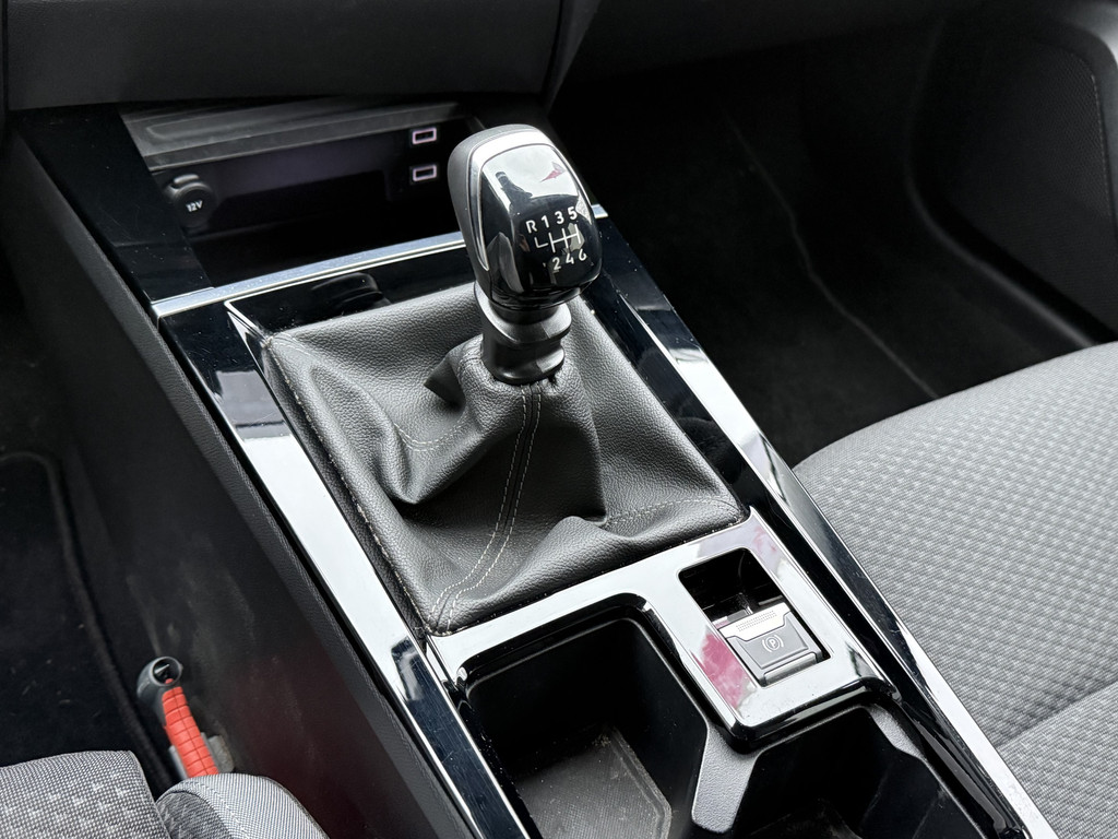 Opel Astra (P905TT) met abonnement