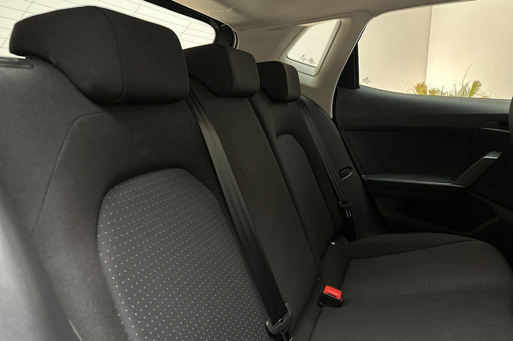 Seat Ibiza (JPJ84X) met abonnement