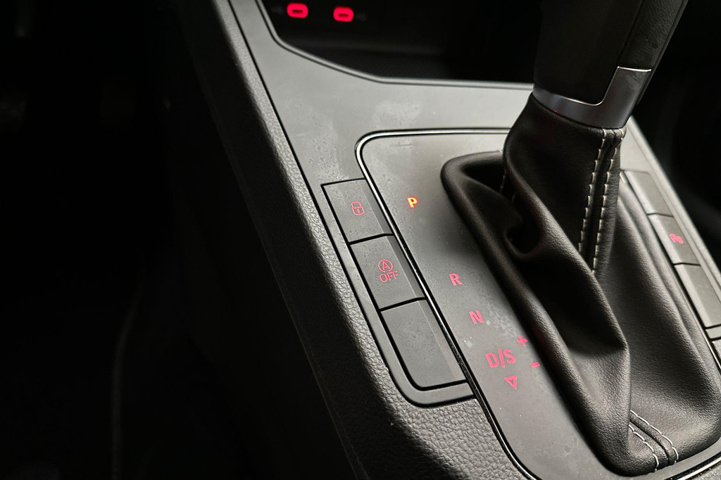 Seat Ibiza (JPJ84X) met abonnement