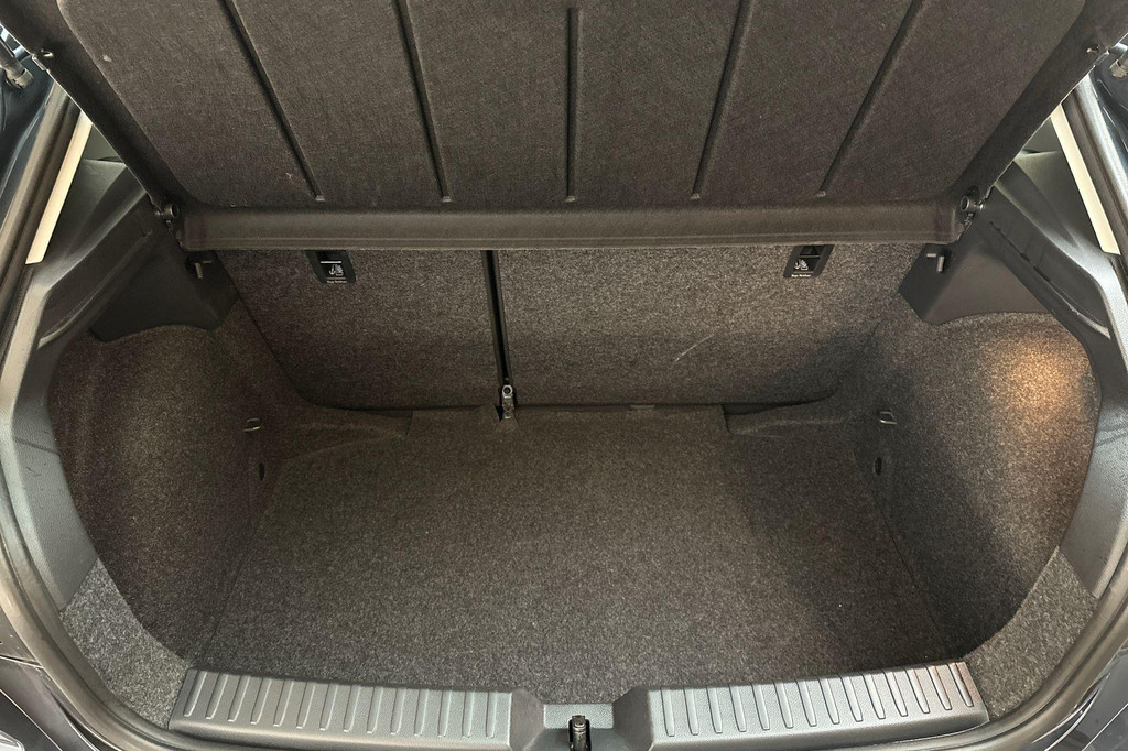 Seat Ibiza (JPJ84X) met abonnement