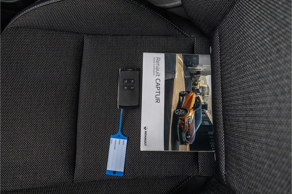Renault Captur (JRF59L) met abonnement