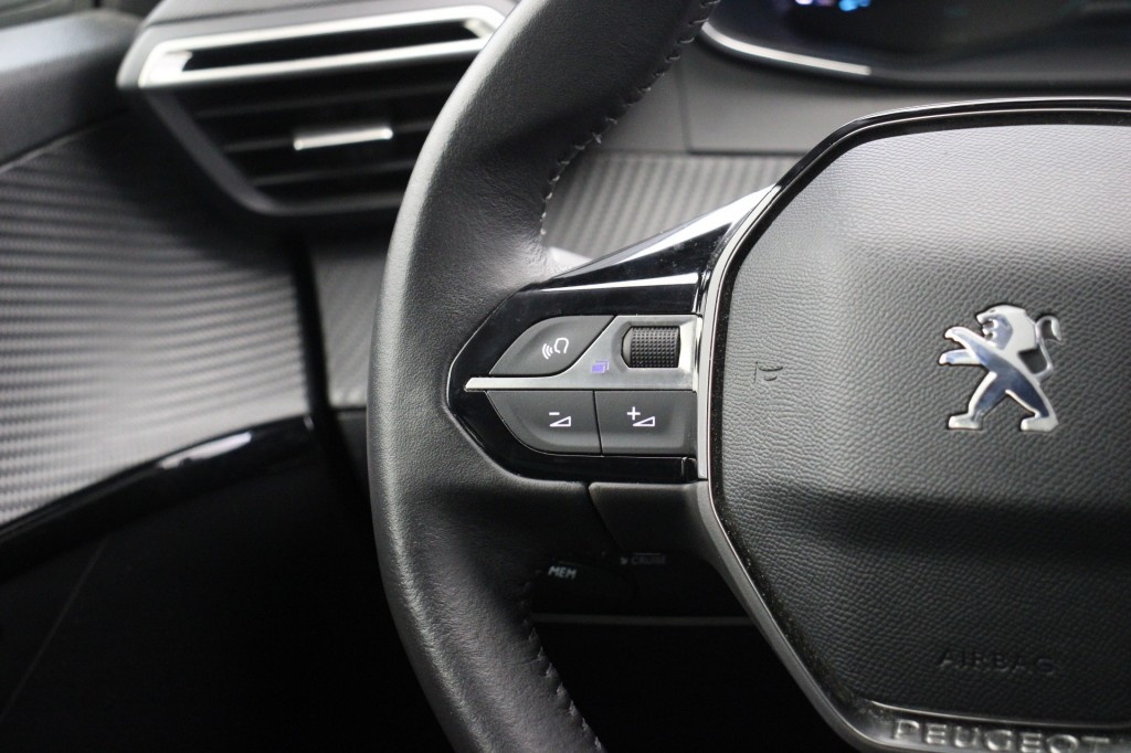 Peugeot e-208 (T382JN) met abonnement