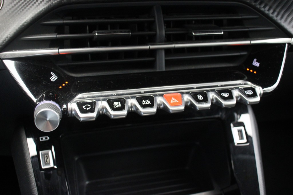 Peugeot e-208 (T382JN) met abonnement