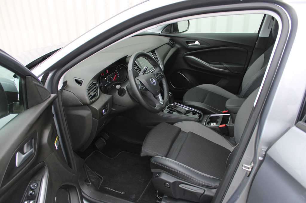 Opel Grandland X (N713DR) met abonnement