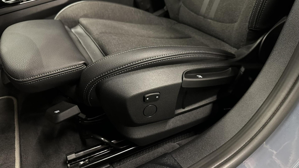 BMW 1-serie (T832JX) met abonnement