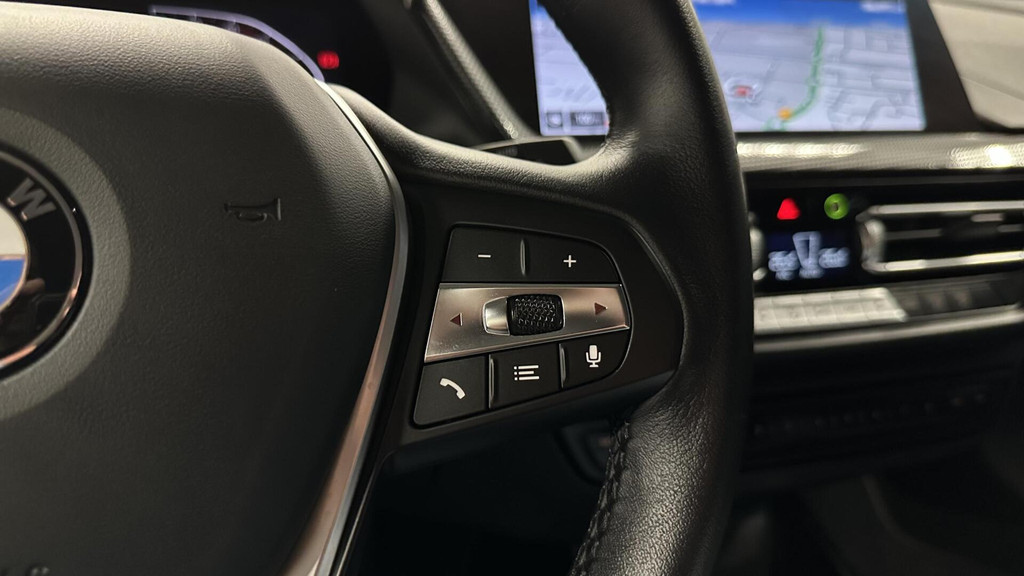 BMW 1-serie (T832JX) met abonnement