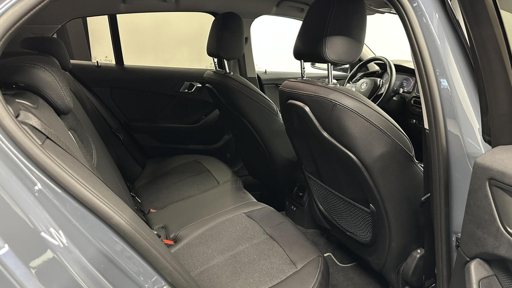 BMW 1-serie (T832JX) met abonnement