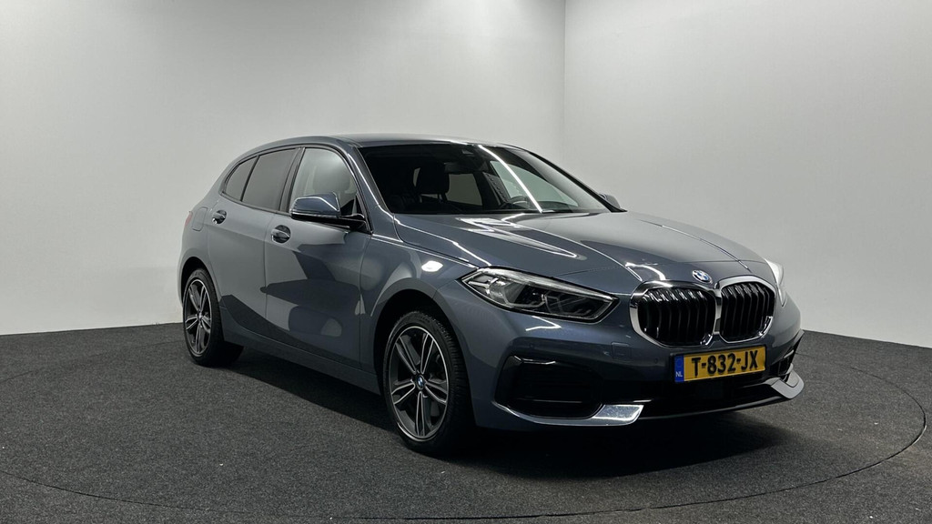 BMW 1-serie (T832JX) met abonnement