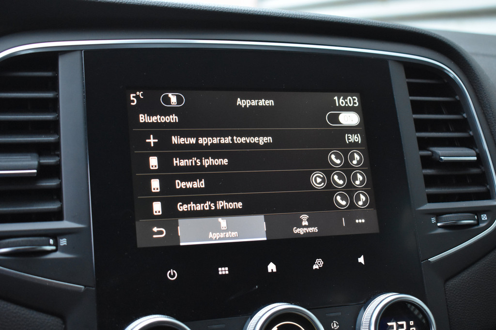 Renault MEGANE Estate (T826LN) met abonnement