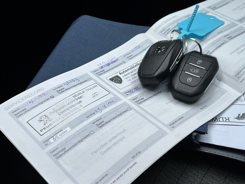 Peugeot 2008 (N975DS) met abonnement