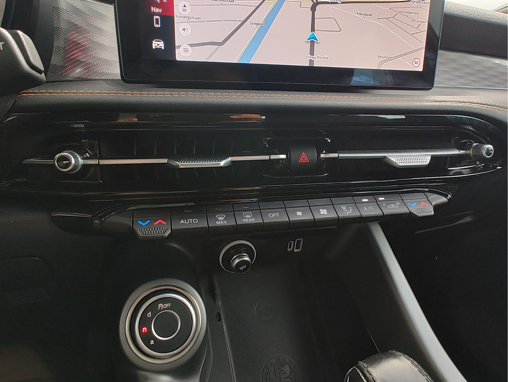 Alfa Romeo Tonale (JSG87R) met abonnement