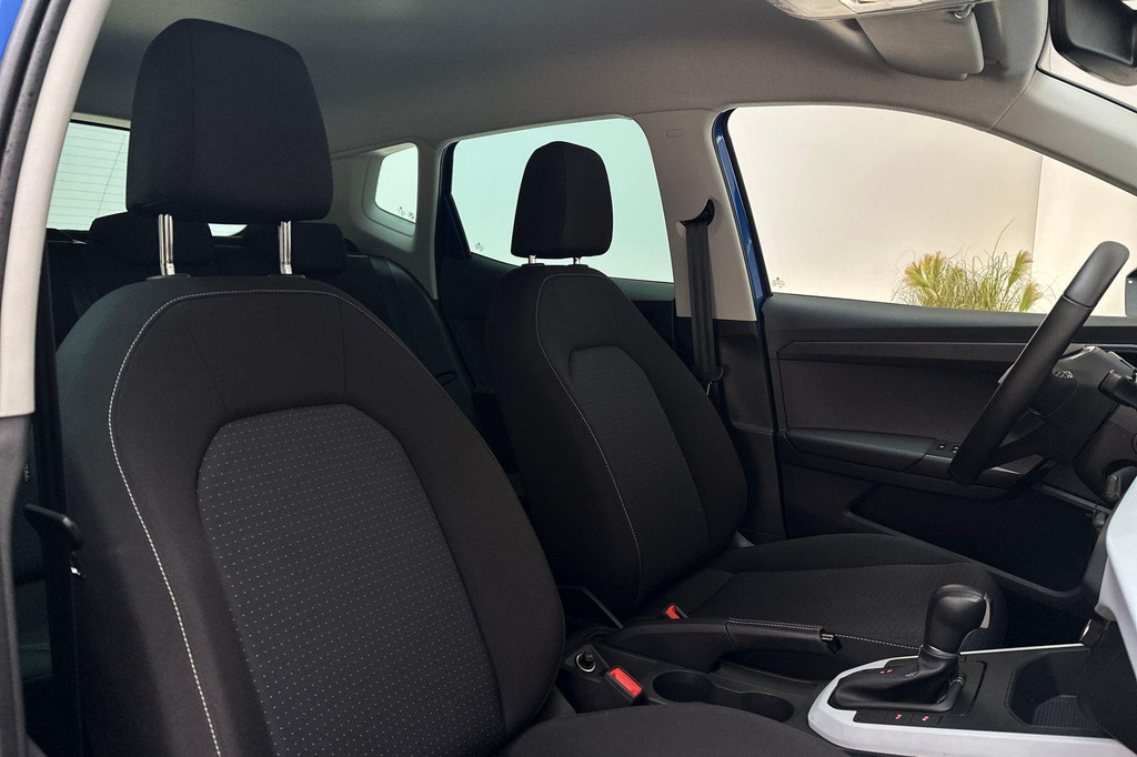 Seat Arona (JPJ86X) met abonnement