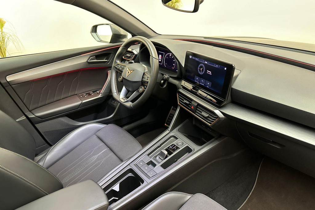 CUPRA Leon Sportstourer (JSG08V) met abonnement