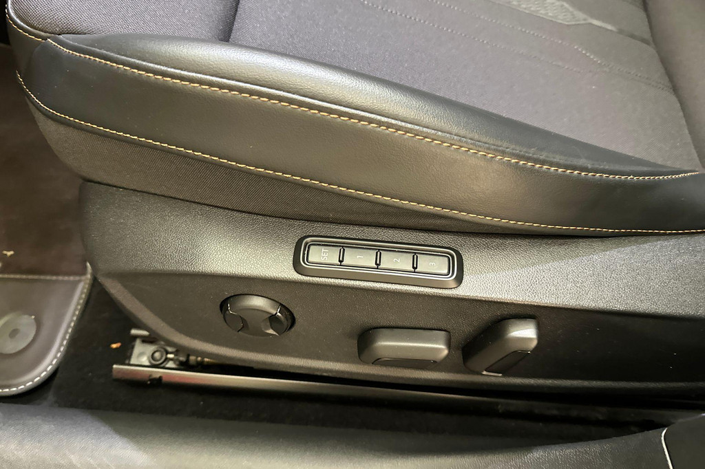 CUPRA Leon Sportstourer (JSG08V) met abonnement