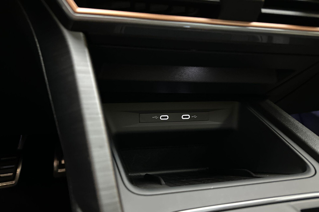 CUPRA Leon Sportstourer (JSG08V) met abonnement