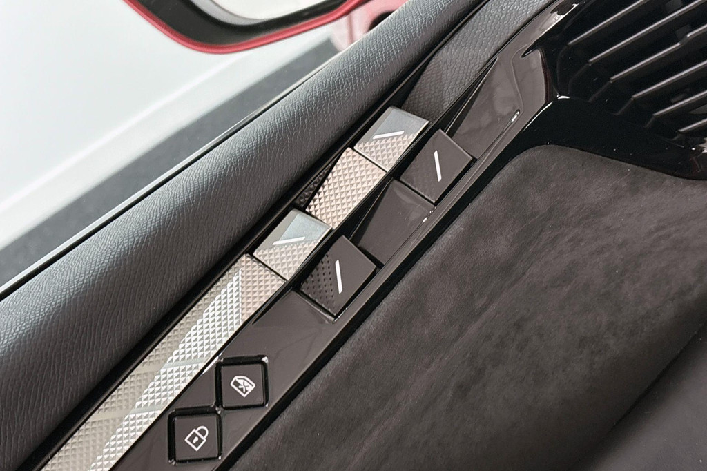 DS DS 4 (JSF13B) met abonnement