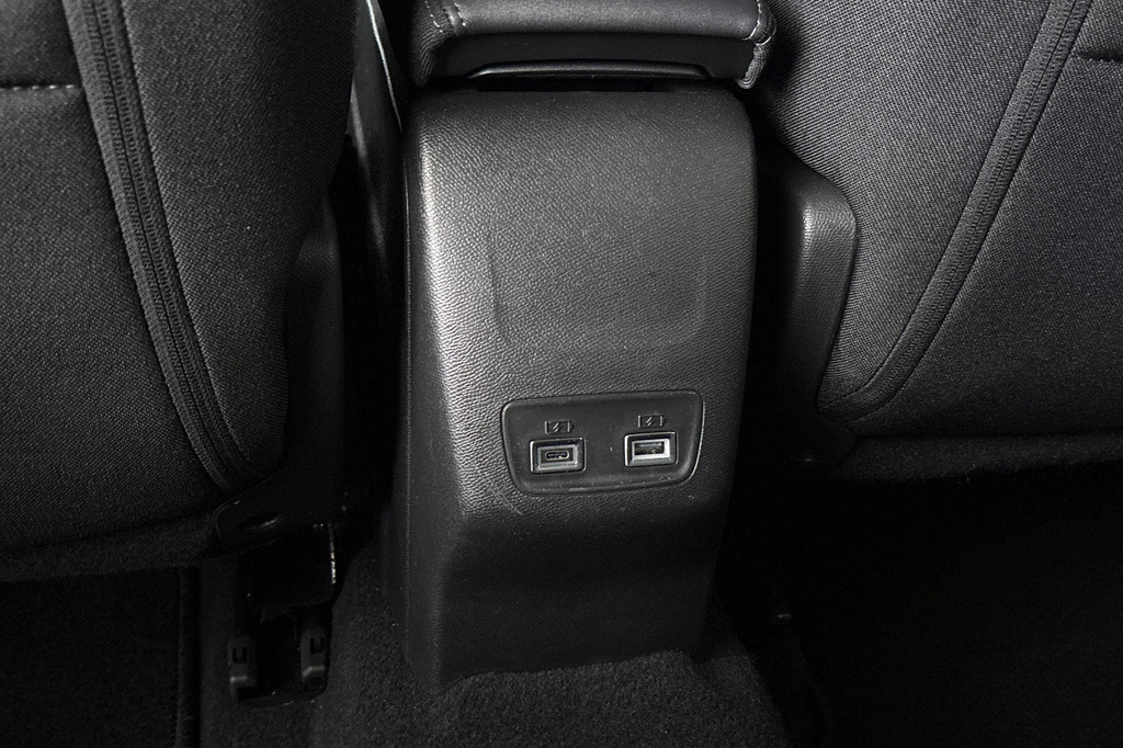 Peugeot 2008 (JSB54Z) met abonnement