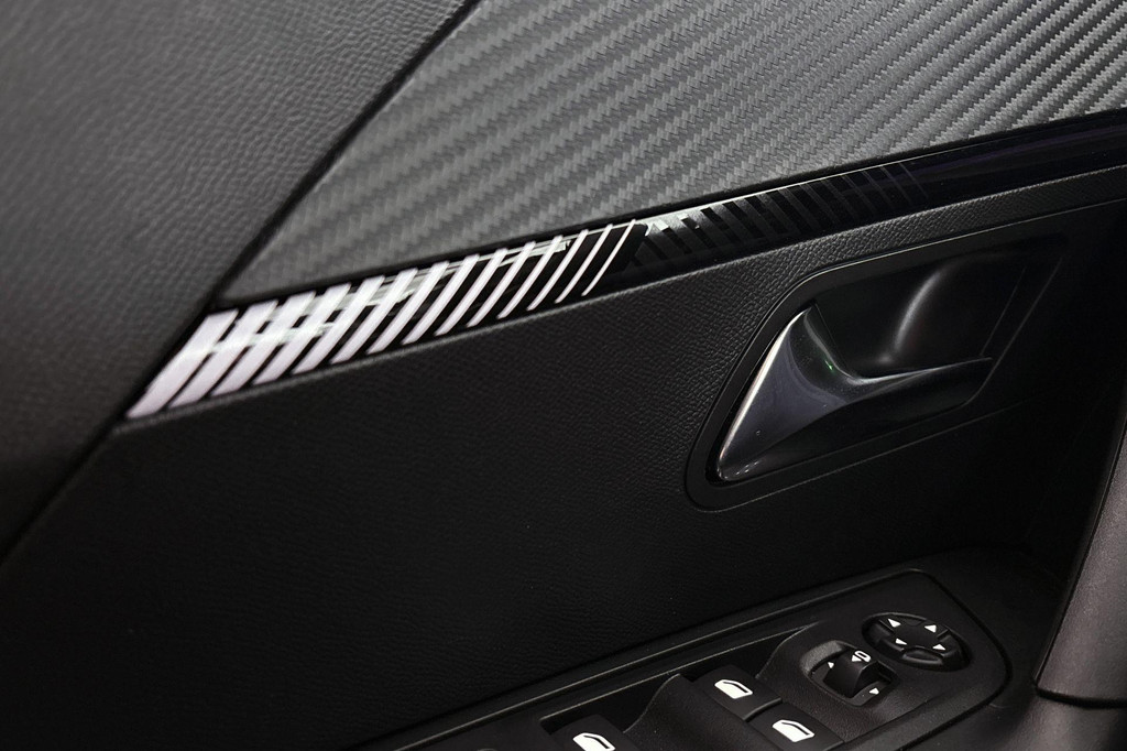 Peugeot 2008 (JSB54Z) met abonnement