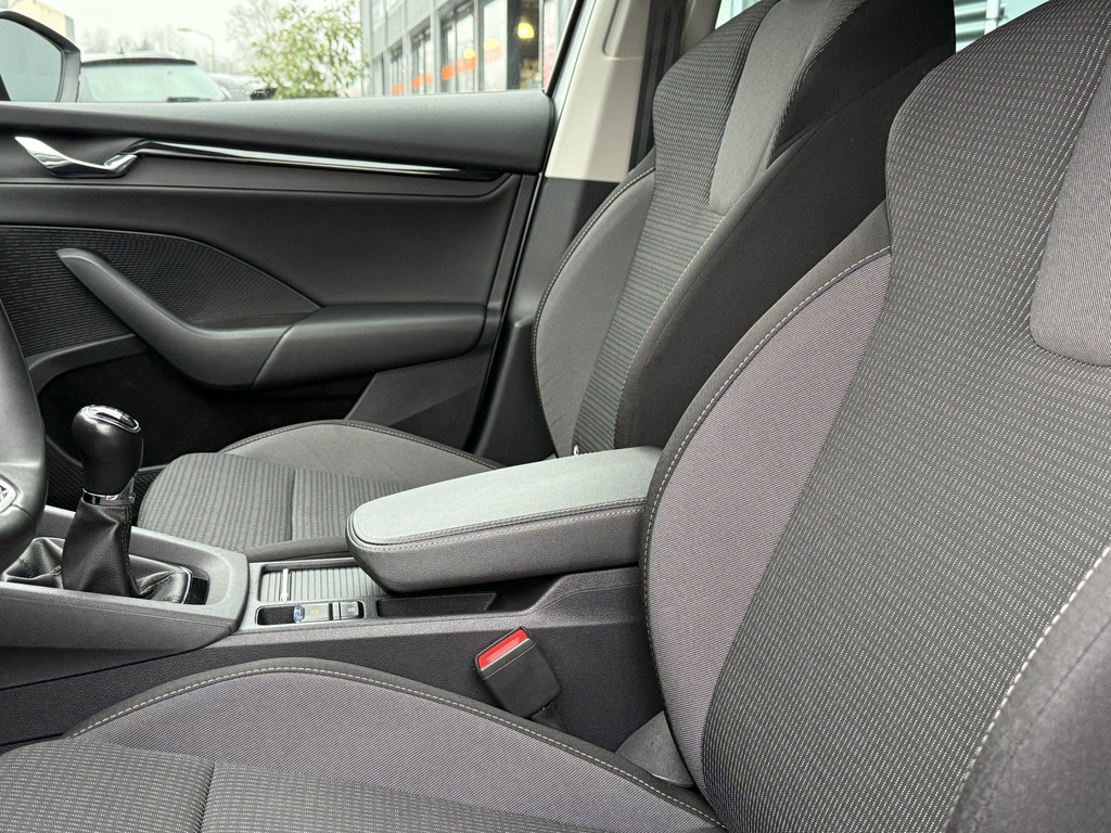 ŠKODA Octavia (R943KL) met abonnement