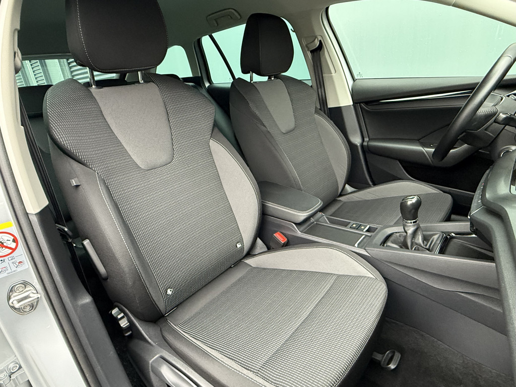 ŠKODA Octavia (R943KL) met abonnement