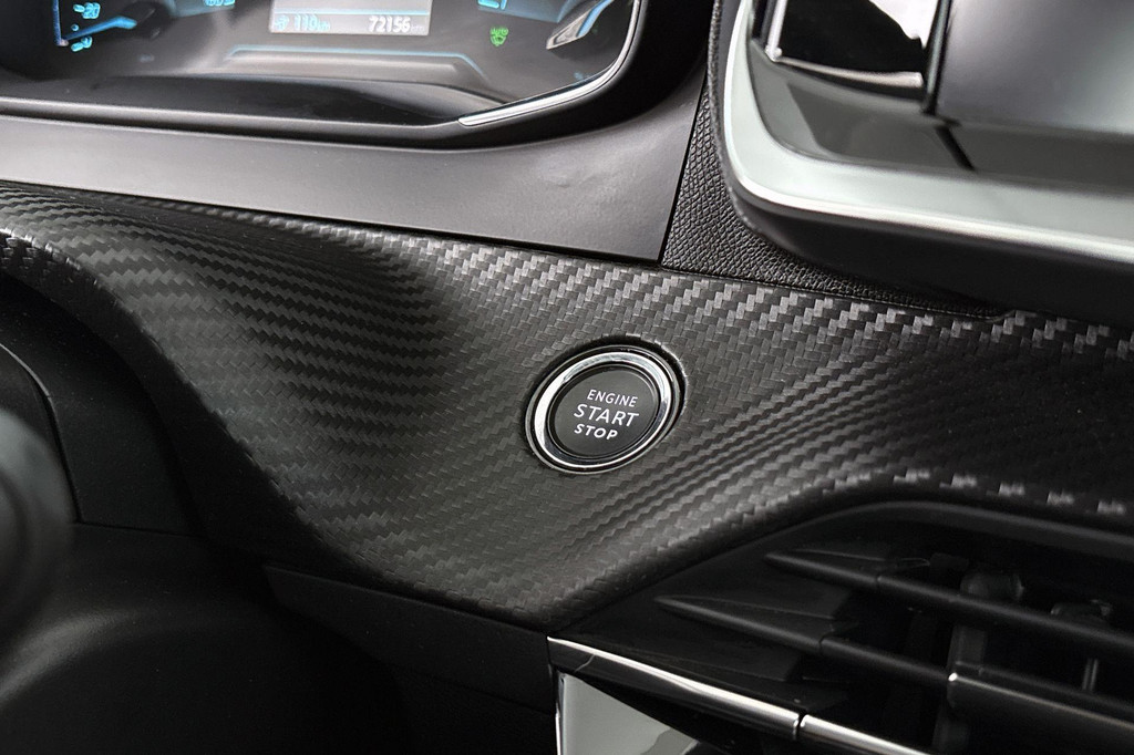 Peugeot e-2008 (R712BK) met abonnement