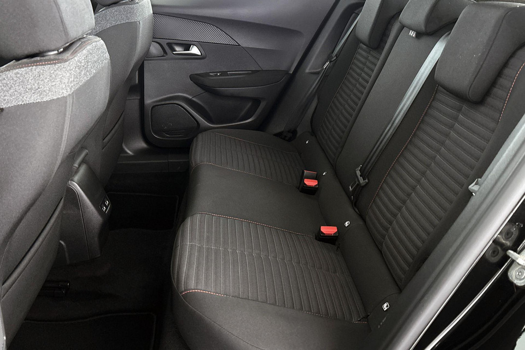 Peugeot e-2008 (R712BK) met abonnement